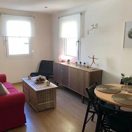 Apartment Agion Apostolon 4 *